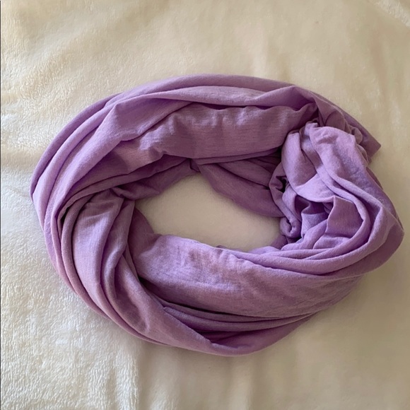 3/$15 Infinity scarf light purple - Picture 3 of 7